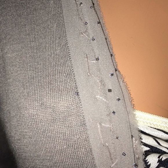 Club Monaco sweater 🥰HP🥰 - Picture 4 of 8